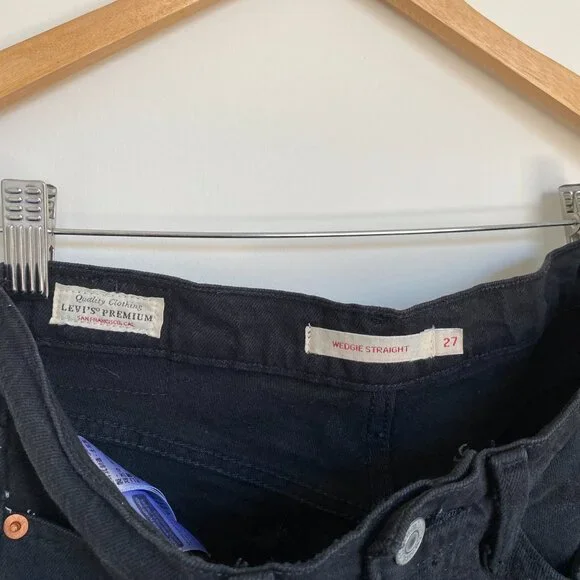 Levi's Wedgie Straight Fit Womens Jeans, Size 27, Black Sprout - Picture 7 of 14